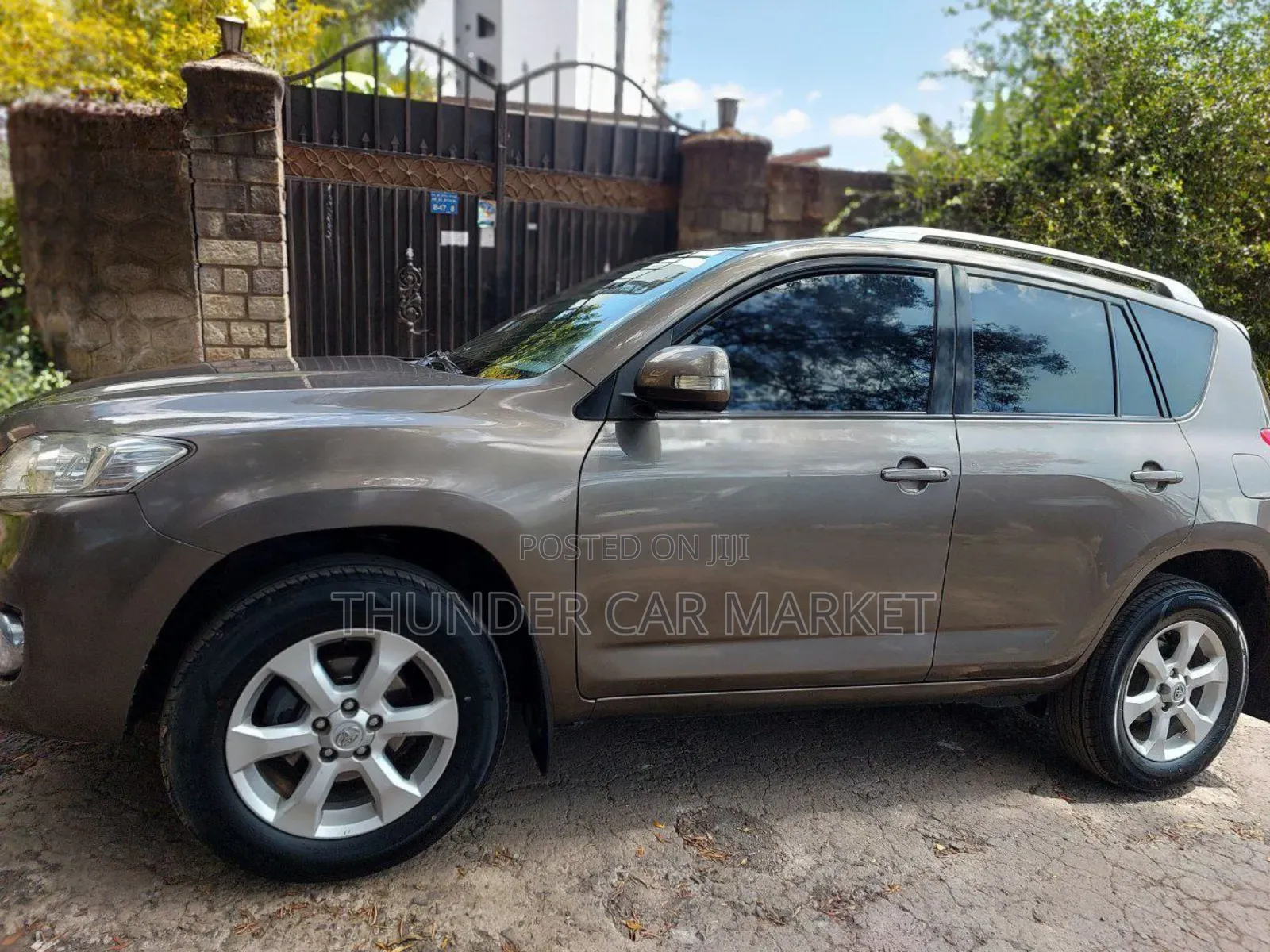 Toyota RAV4 2012 Gray