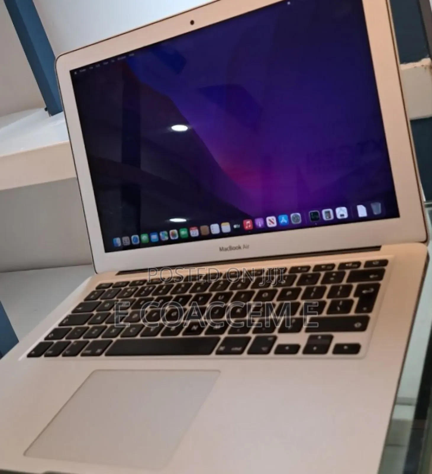 New Laptop Apple MacBook 16GB Intel Core I7 SSD 512GB