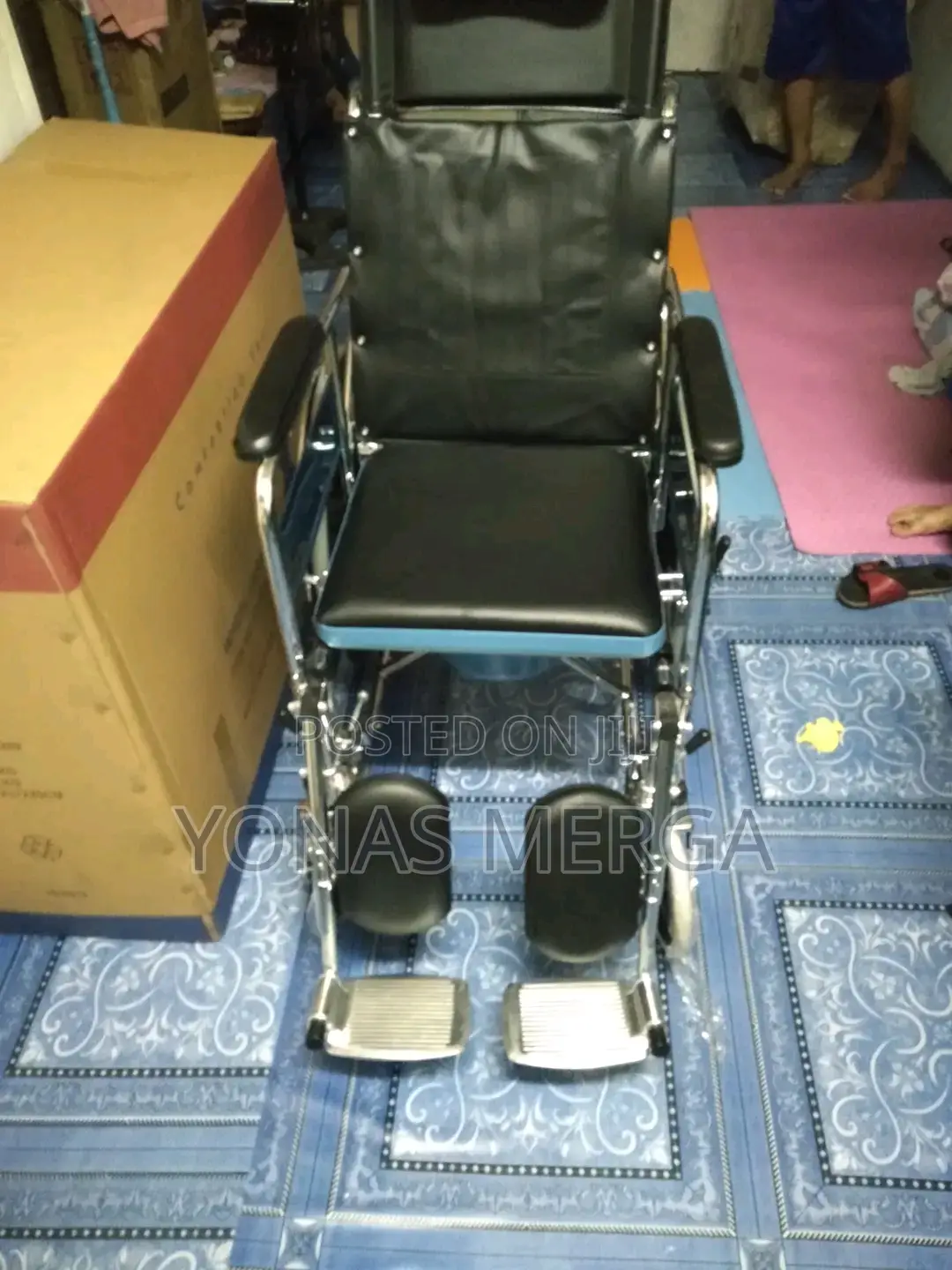 Toilet Wheelchair ዌልቼርwheelchair£፪wheelchair₲00wheelchair