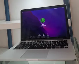 Photo - New Laptop Apple MacBook 8GB Intel Core I7 SSD 256GB