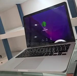 New Laptop Apple MacBook 8GB Intel Core I7 SSD 256GB