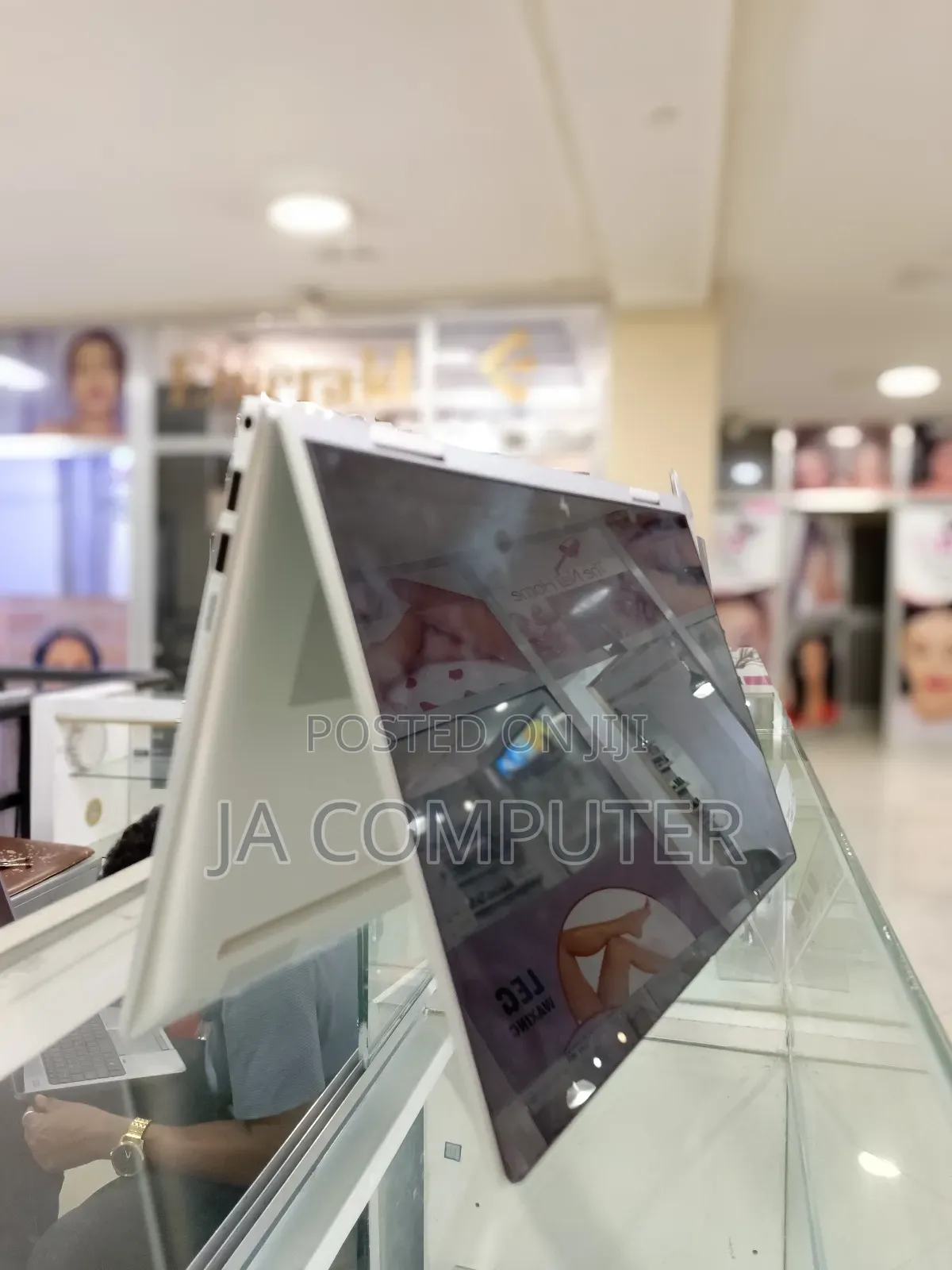 New Laptop HP Envy X360 8GB Intel Core Ultra 5 SSD 512GB