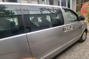 Hyundai Starex 2016 Silver