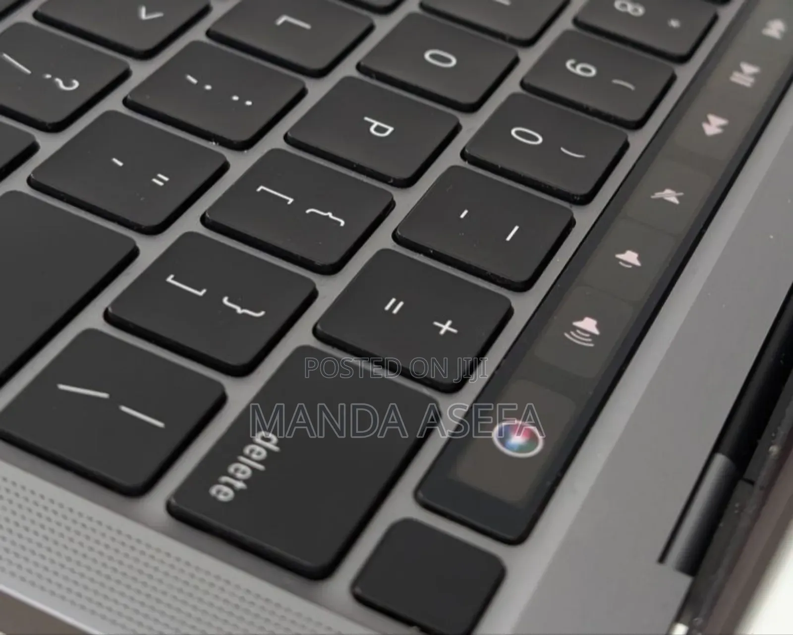 New Laptop Apple MacBook Pro M1 8GB Apple M1 SSD 256GB