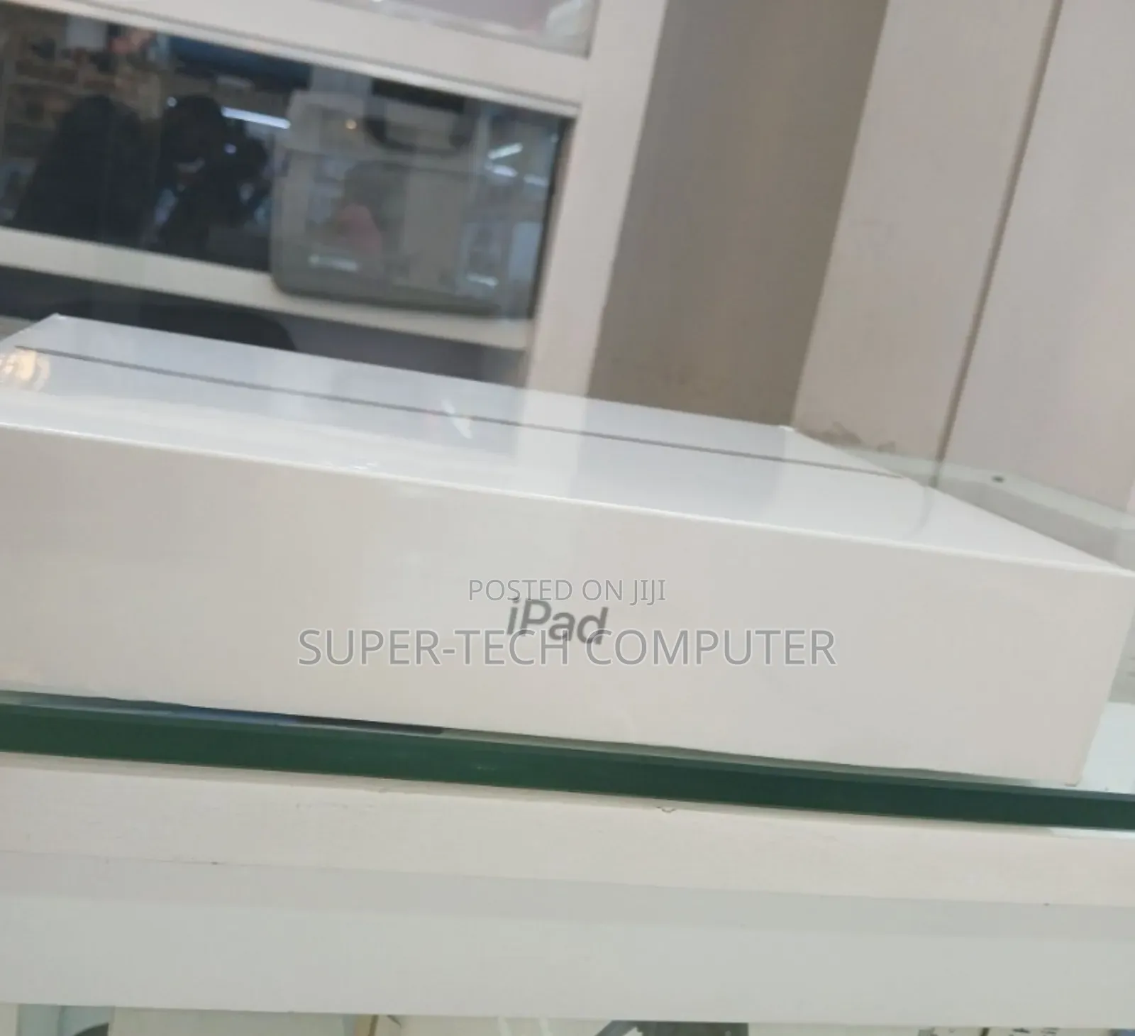 New Apple iPad 10.2 (2021) 256 GB Gray