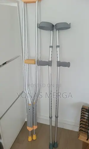 Photo - Elbow Crutchesክራንችauxilary Crutches~~Cranch∞₱Kranch