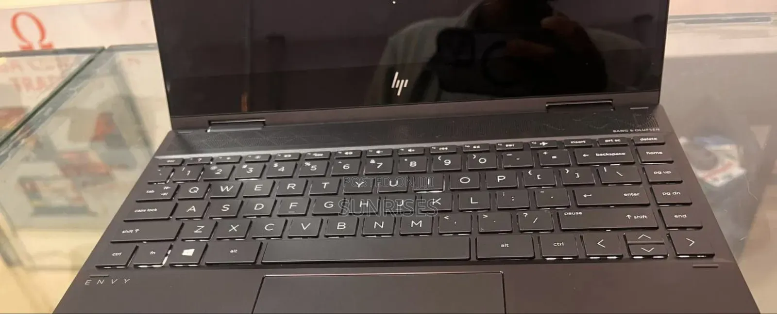 New Laptop HP Envy X360 8GB AMD Ryzen 5 SSD 512GB