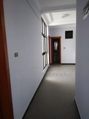 7bdrm Villa in Bole for rent