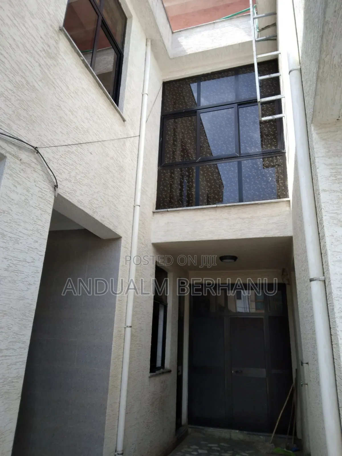 7bdrm Villa in Bole for rent