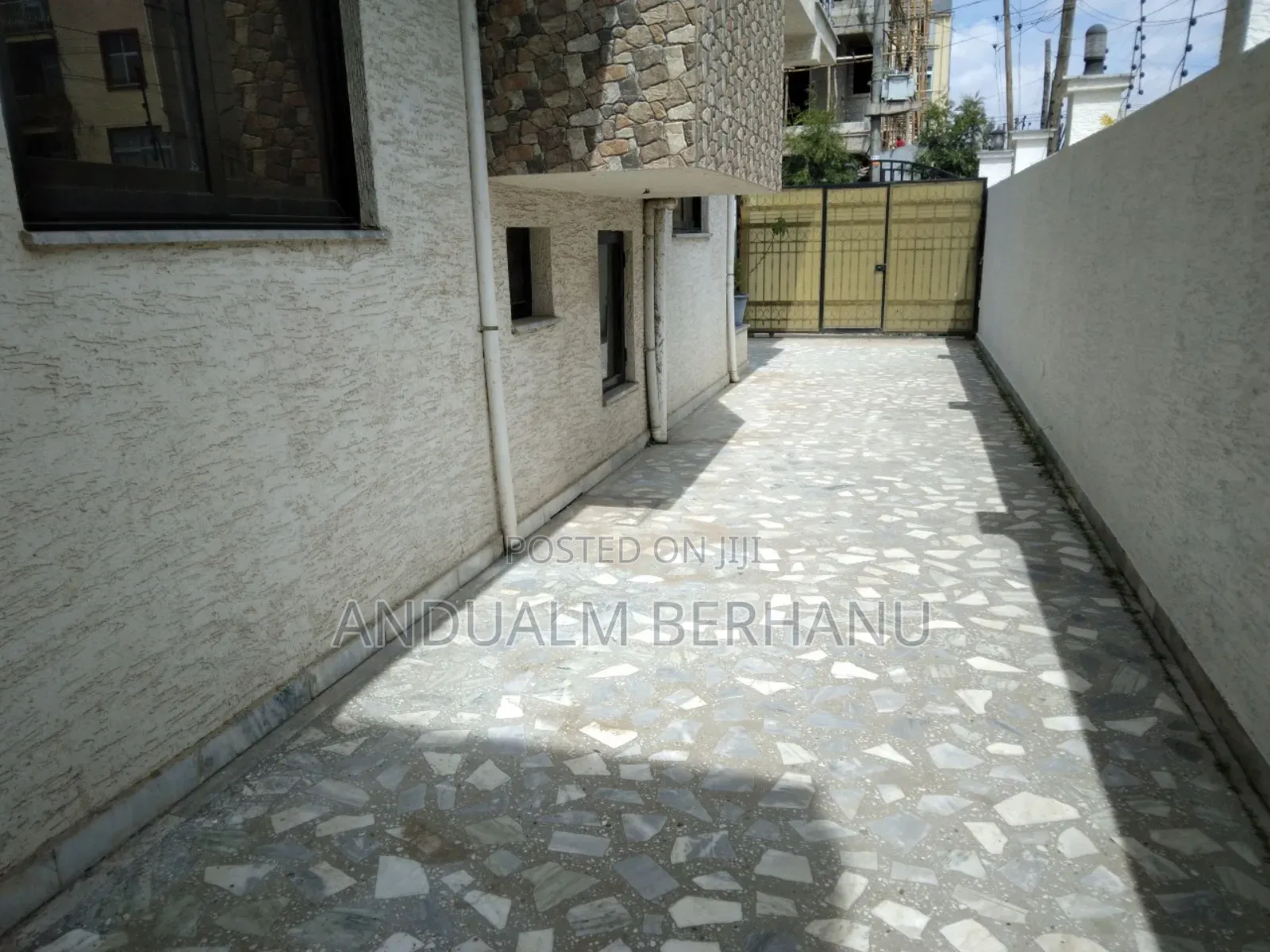 7bdrm Villa in Bole for rent