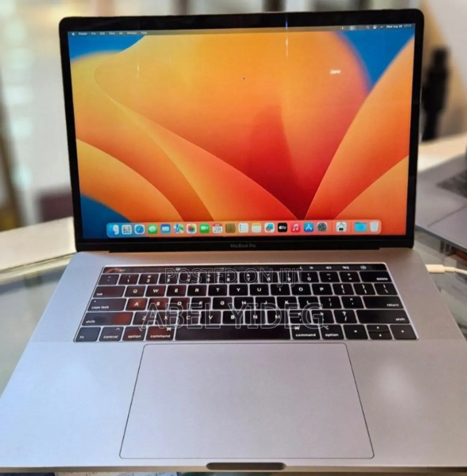 New Laptop Apple MacBook Pro 2018 32GB Intel Core I9 SSD 1T