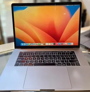 New Laptop Apple MacBook Pro 2018 32GB Intel Core I9 SSD 1T