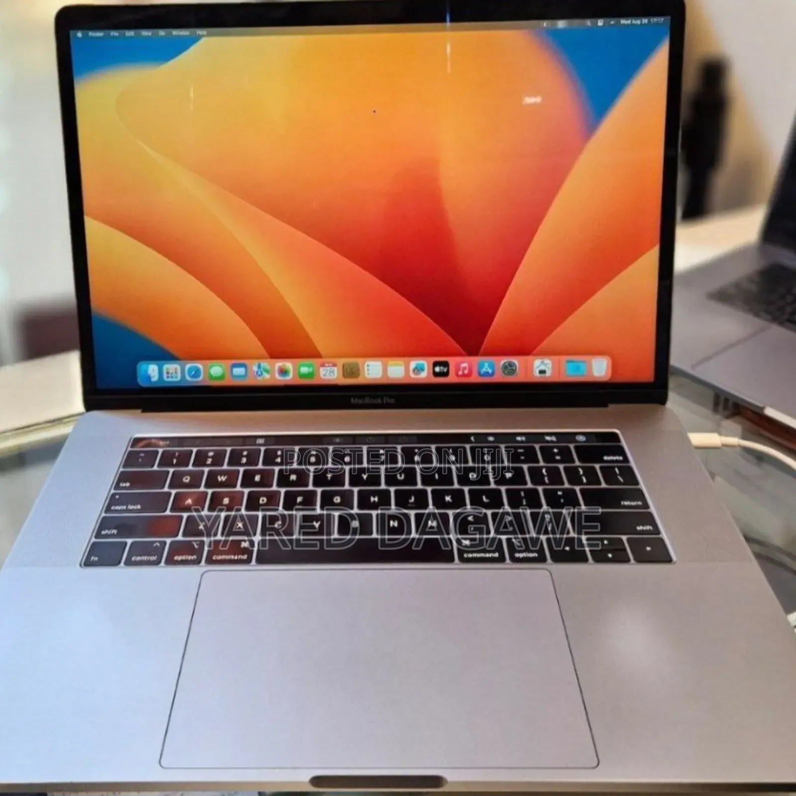 New Laptop Apple MacBook Pro 2018 32GB Intel Core I9 SSD 1T