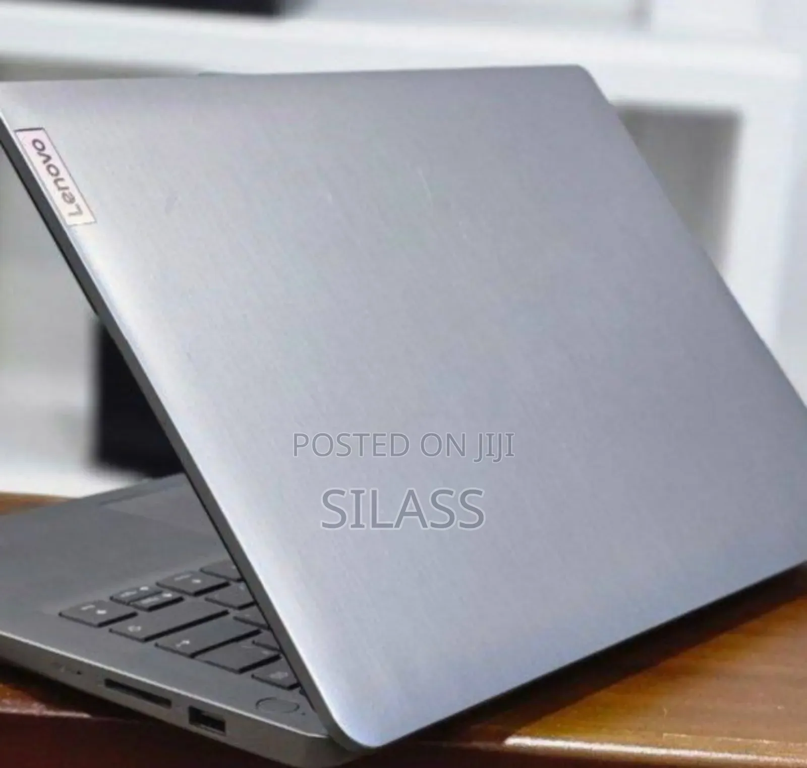 New Laptop Lenovo Ideapad 3 8GB Intel Core I5 SSD 512GB