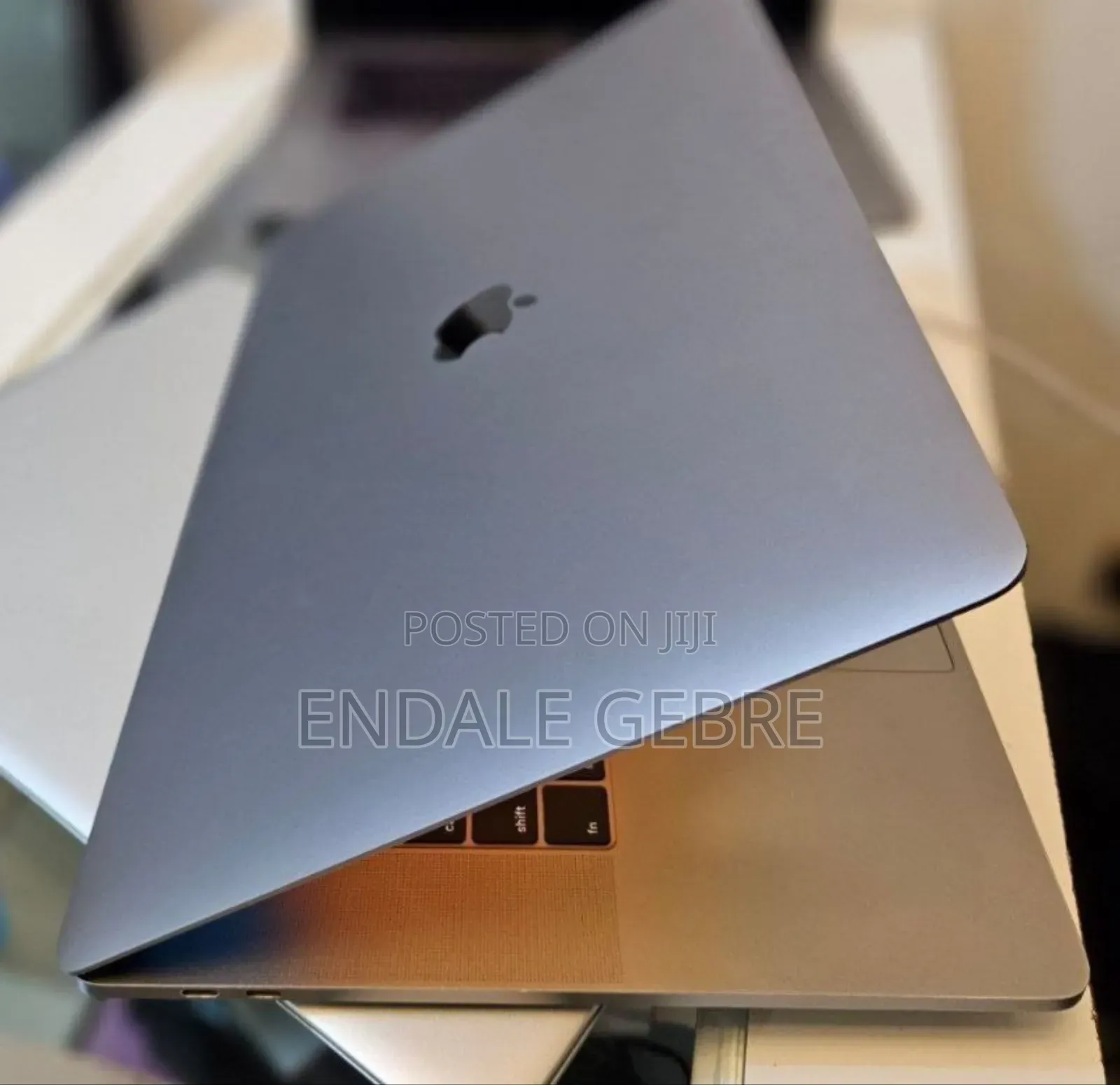 New Laptop Apple MacBook Pro 2019 32GB Intel Core I9 SSD 1T