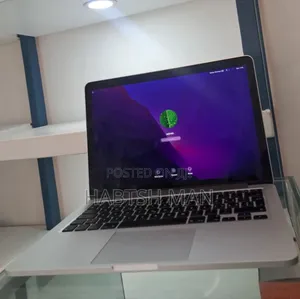 Photo - New Laptop Apple MacBook Pro 2017 8GB Intel Core I5 SSD 256GB