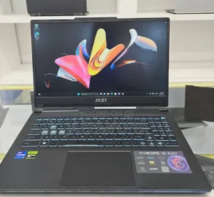 New Laptop MSI Crosshair 15 16GB Intel Core I7 SSD 512GB