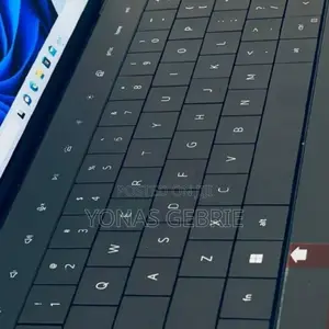 New Laptop Dell XPS 13 32GB Intel Core I7 SSD 1T