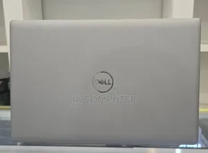 New Laptop Dell Precision 3561 16GB Intel Core I7 SSD 256GB