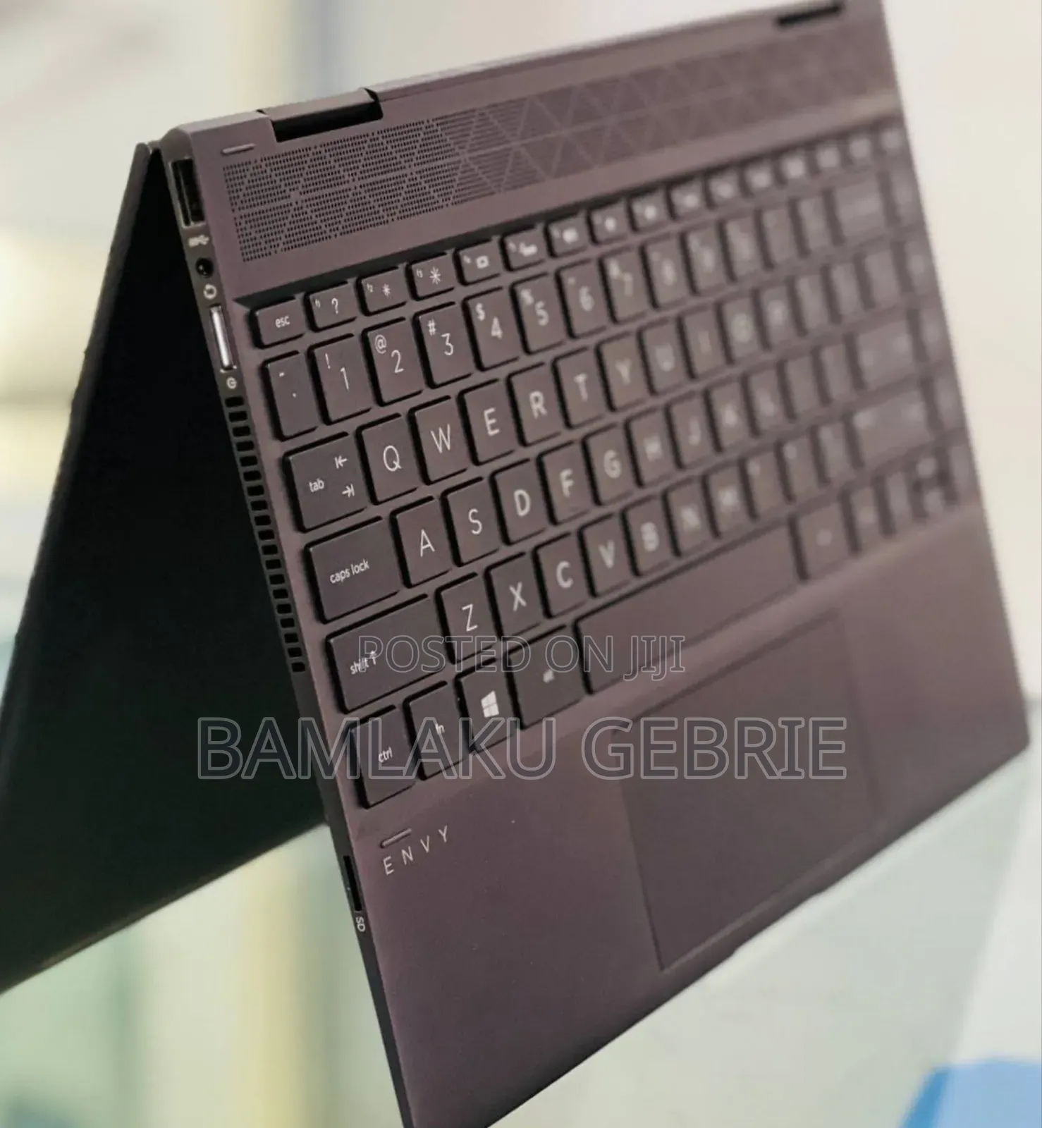 New Laptop HP Envy X360 8GB AMD Ryzen 5 SSD 512GB