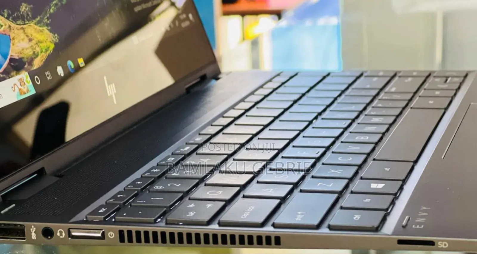 New Laptop HP Envy X360 8GB AMD Ryzen 5 SSD 512GB