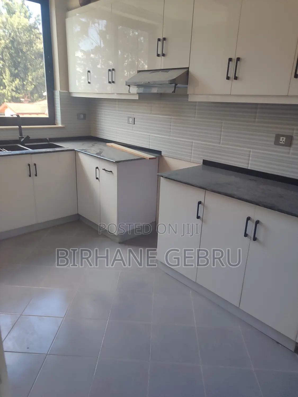 3bedroom Luxury Apartment Rent