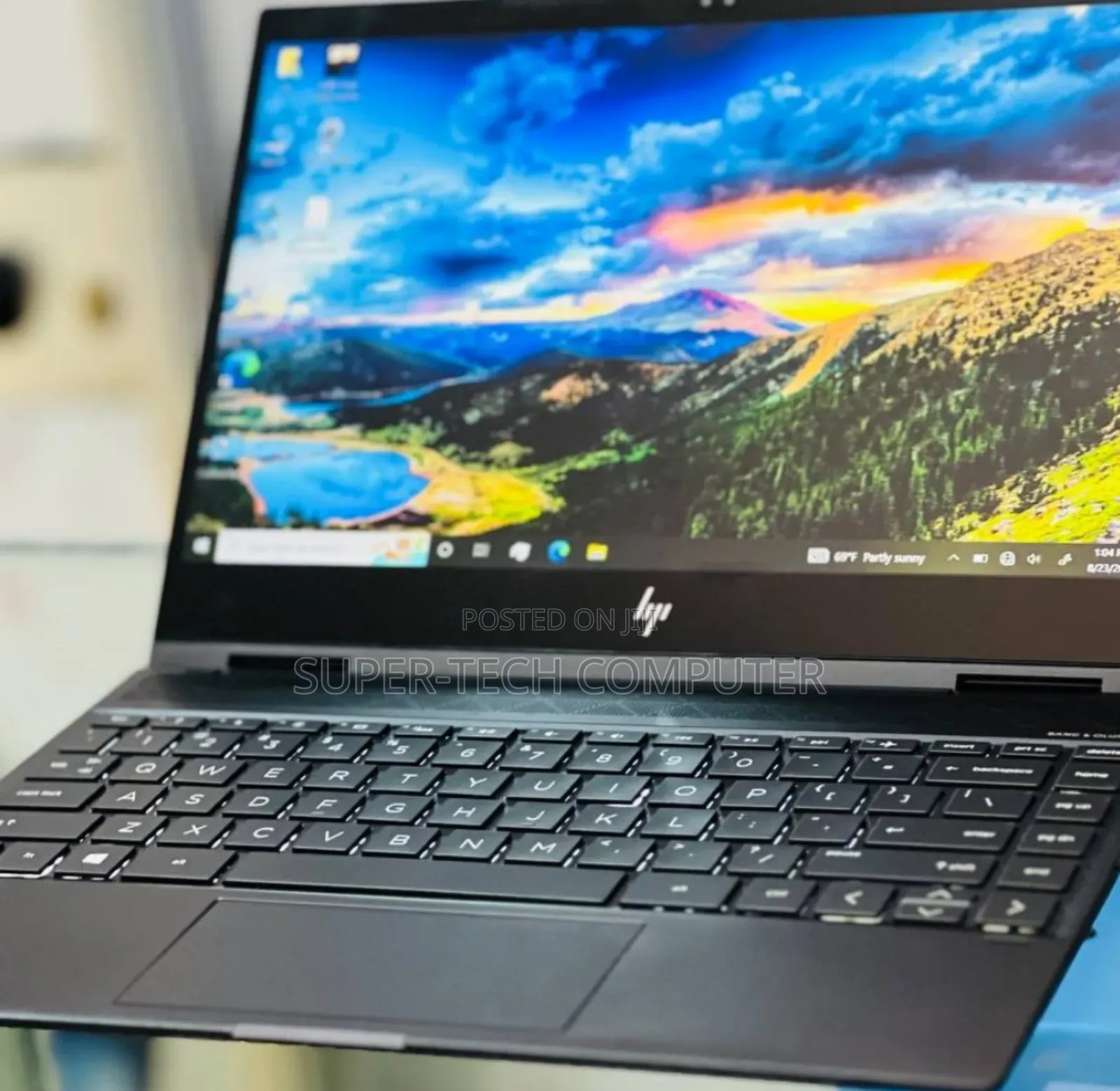 New Laptop HP Envy X360 8GB AMD Ryzen 5 SSD 512GB