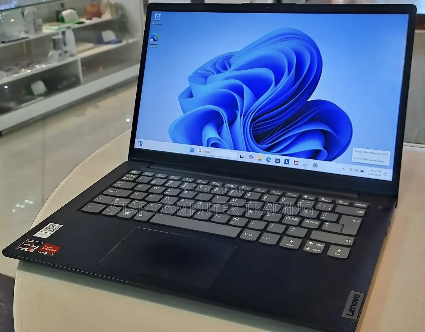 New Laptop Lenovo Ideapad 3 8GB AMD Ryzen 3 SSD 256GB