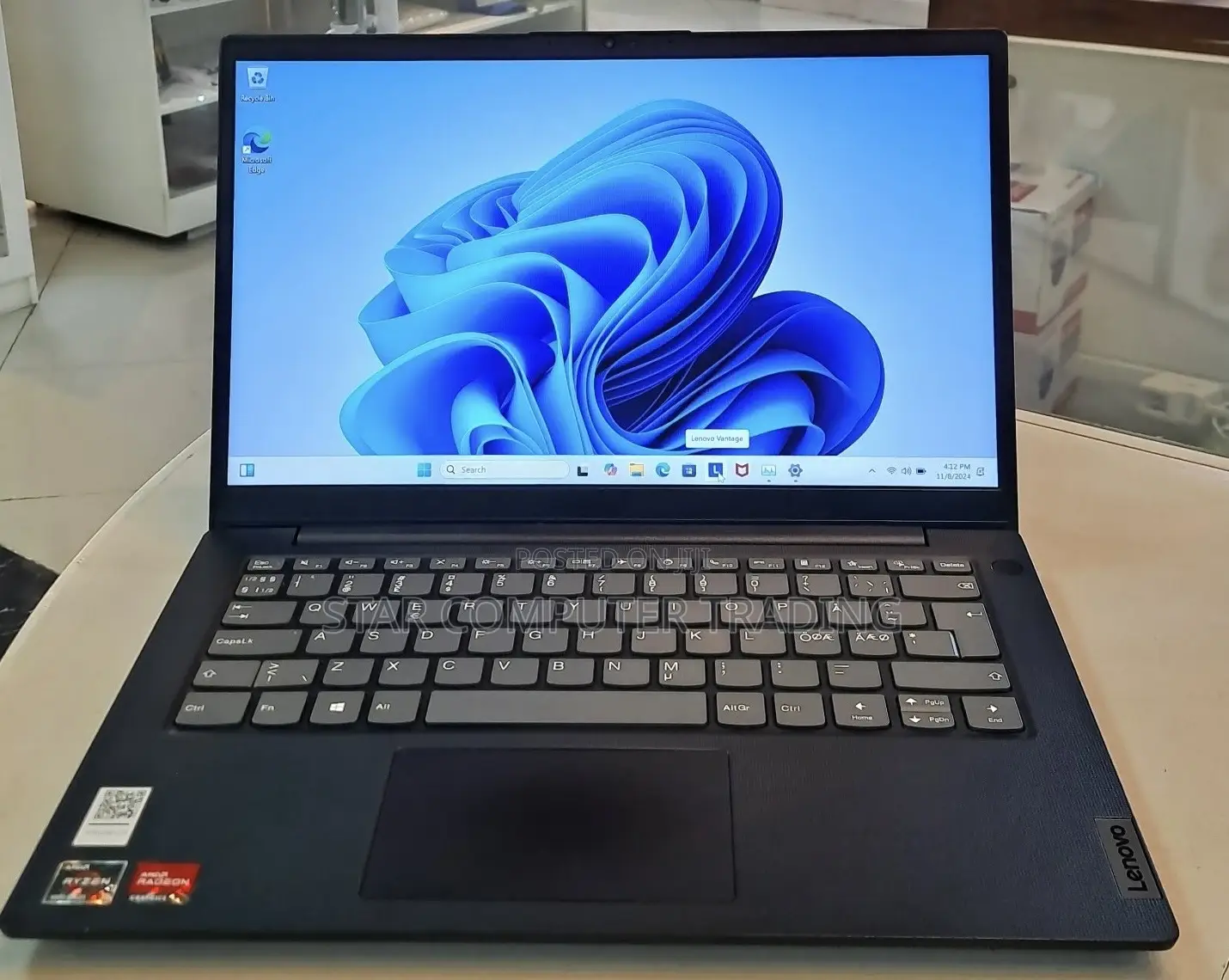New Laptop Lenovo Ideapad 3 8GB AMD Ryzen 3 SSD 256GB