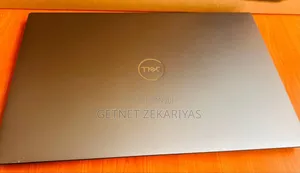 New Laptop Dell Precision 15 5520 16GB Intel Core I7 SSD 512GB