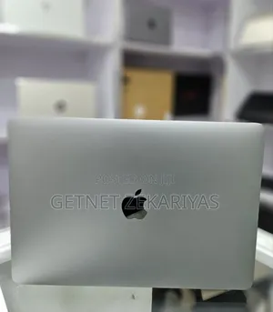 Photo - New Laptop Apple MacBook Air 2019 8GB Intel Core I5 SSD 128GB