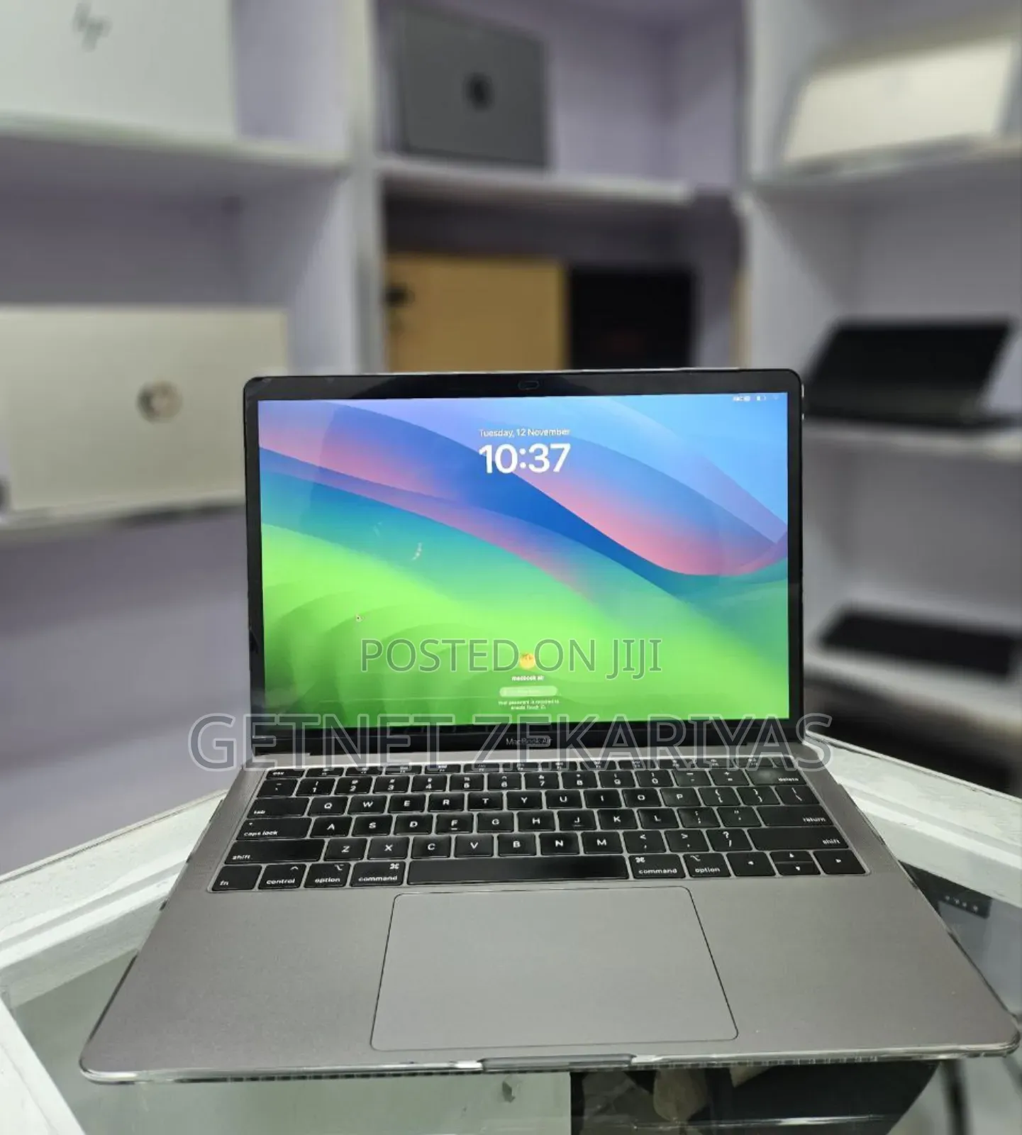 New Laptop Apple MacBook Air 2019 8GB Intel Core I5 SSD 128GB