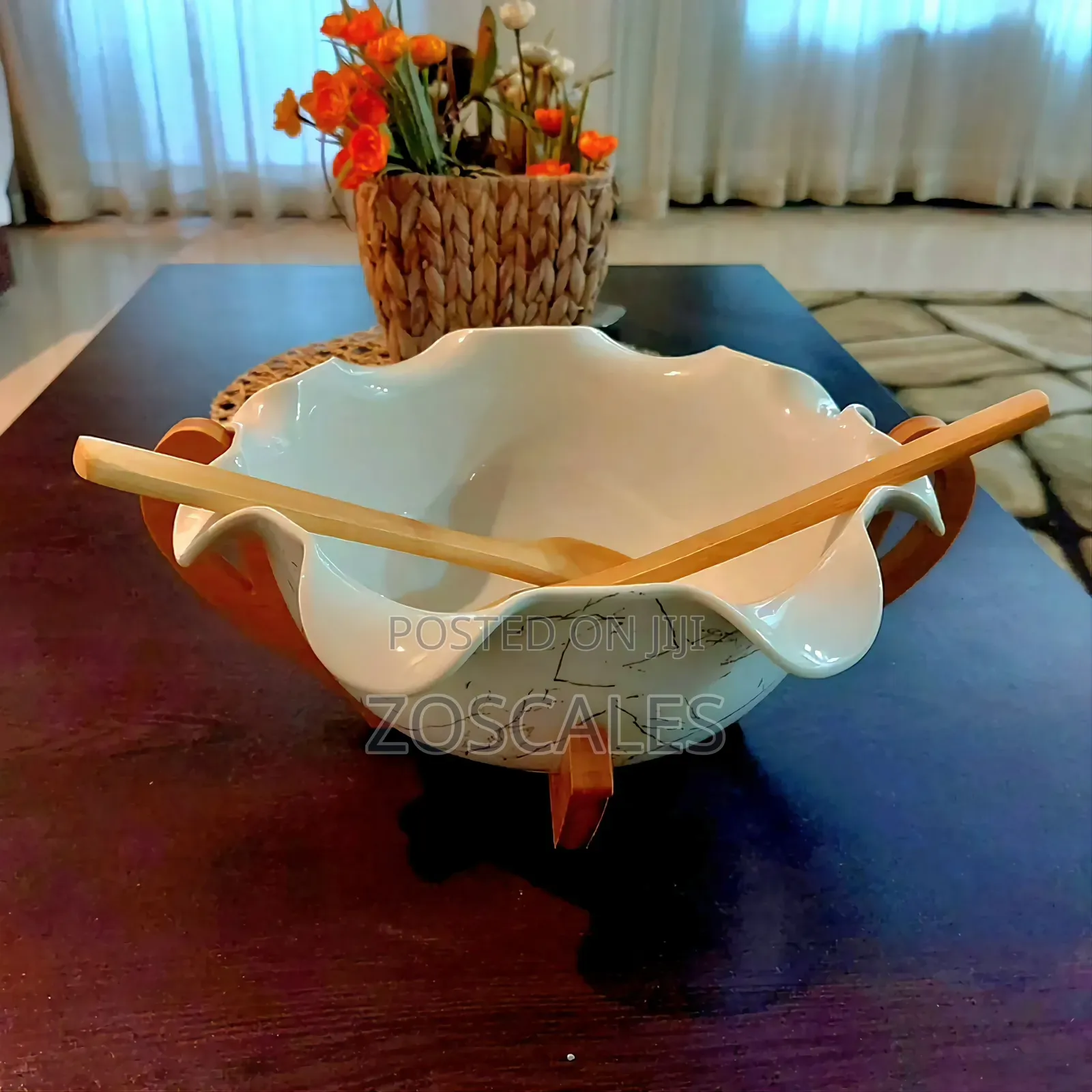 Ceramic Salad Bowl With Stand