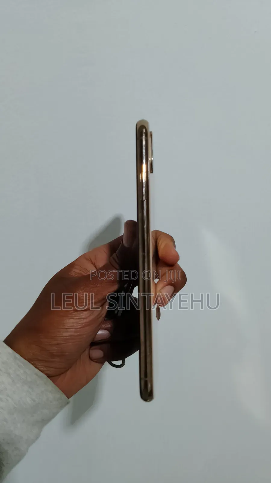 New Apple iPhone XS 256 GB Gold