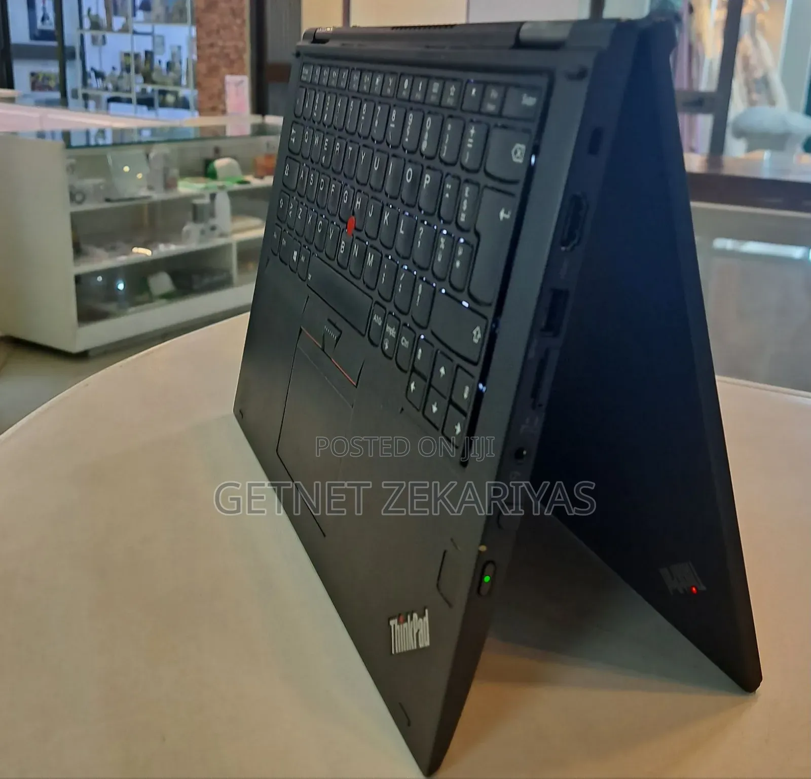 New Laptop Lenovo ThinkPad Yoga 370 8GB Intel Core I5 SSD 512GB