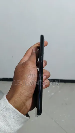 New Samsung Galaxy S20+ 128 GB Black