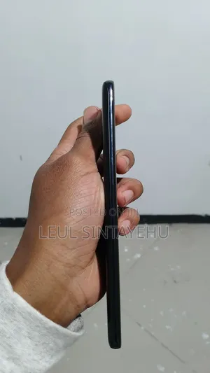 New Samsung Galaxy S20+ 128 GB Black