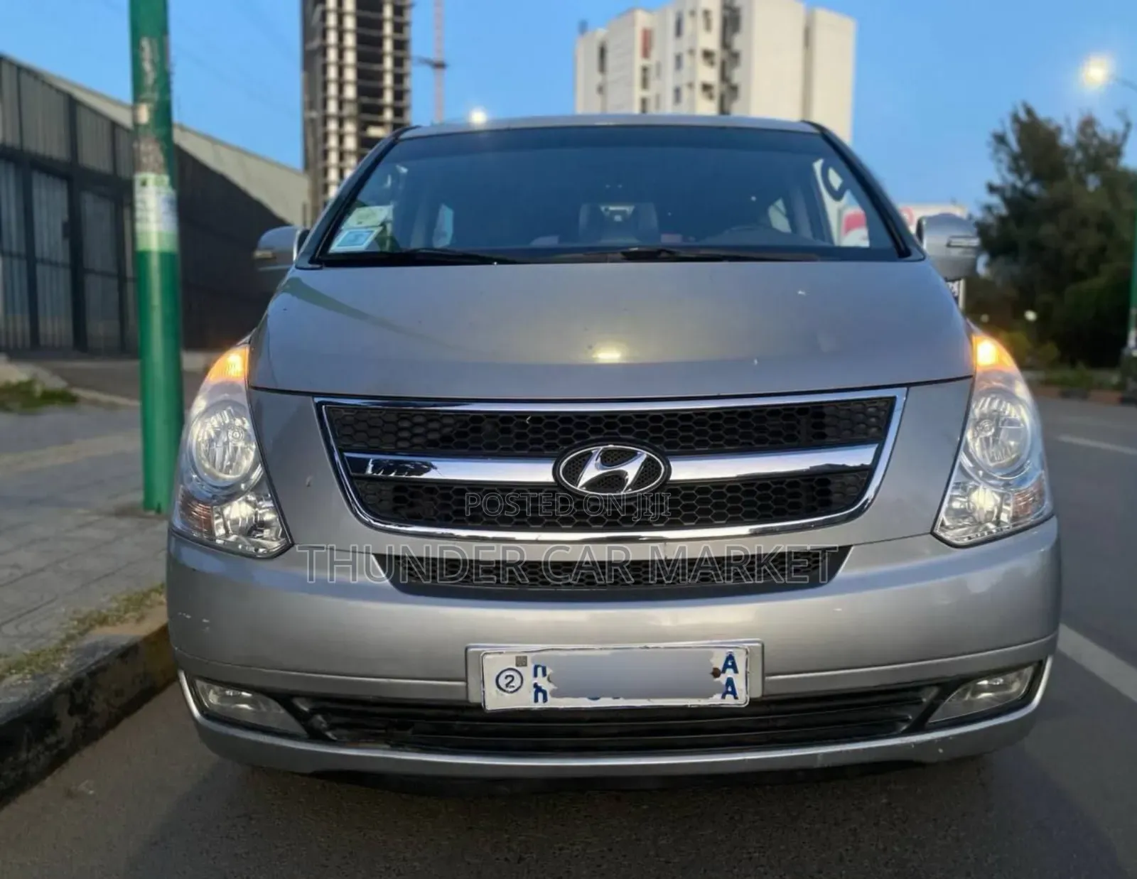 Hyundai Starex 2015 Silver