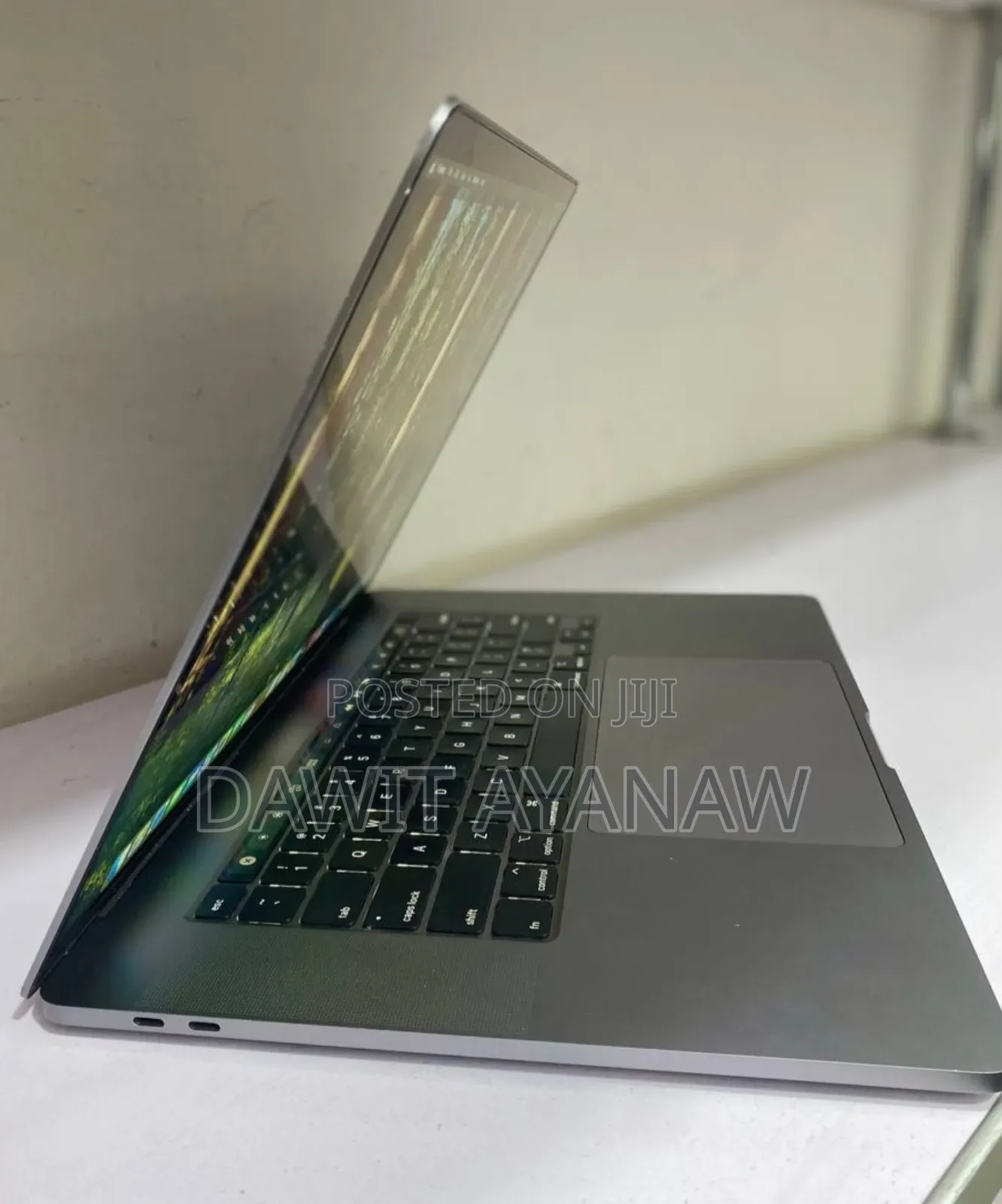 New Laptop Apple MacBook Pro 2019 16GB Intel Core I9 SSD 1T