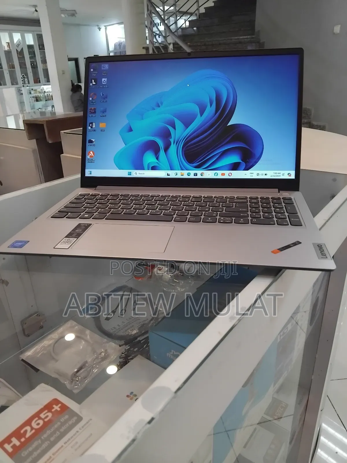 New Laptop Lenovo IdeaPad 120S 4GB Intel Celeron SSD 256GB