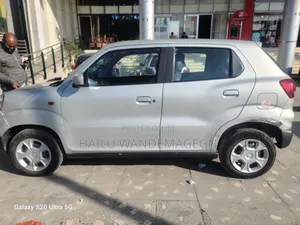 New Suzuki Spacia 2022 Silver