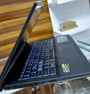 Photo - New Laptop MSI 16GB AMD Ryzen 5 SSD 1T