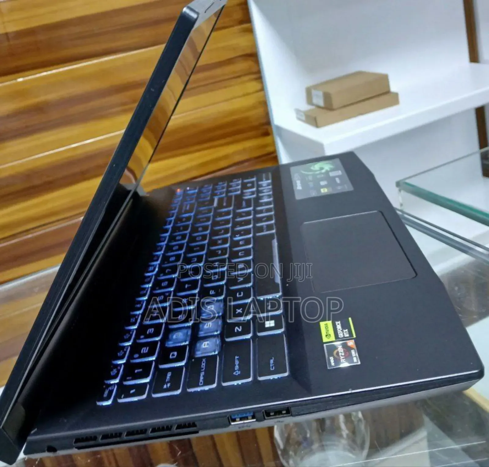 New Laptop MSI 16GB AMD Ryzen 5 SSD 1T