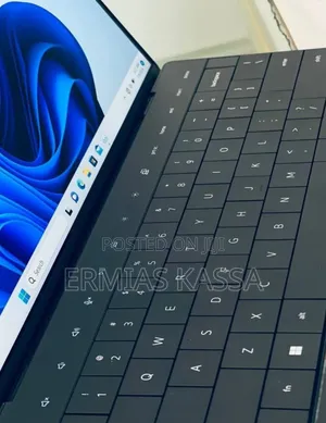 New Laptop Dell XPS 13 32GB Intel Core I7 SSD 1T