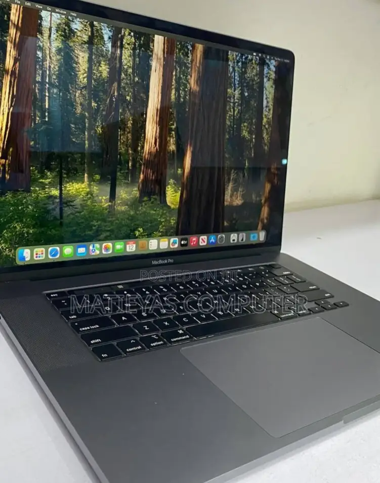 New Laptop Apple MacBook Pro 2019 16GB Intel Core I9 SSD 1T