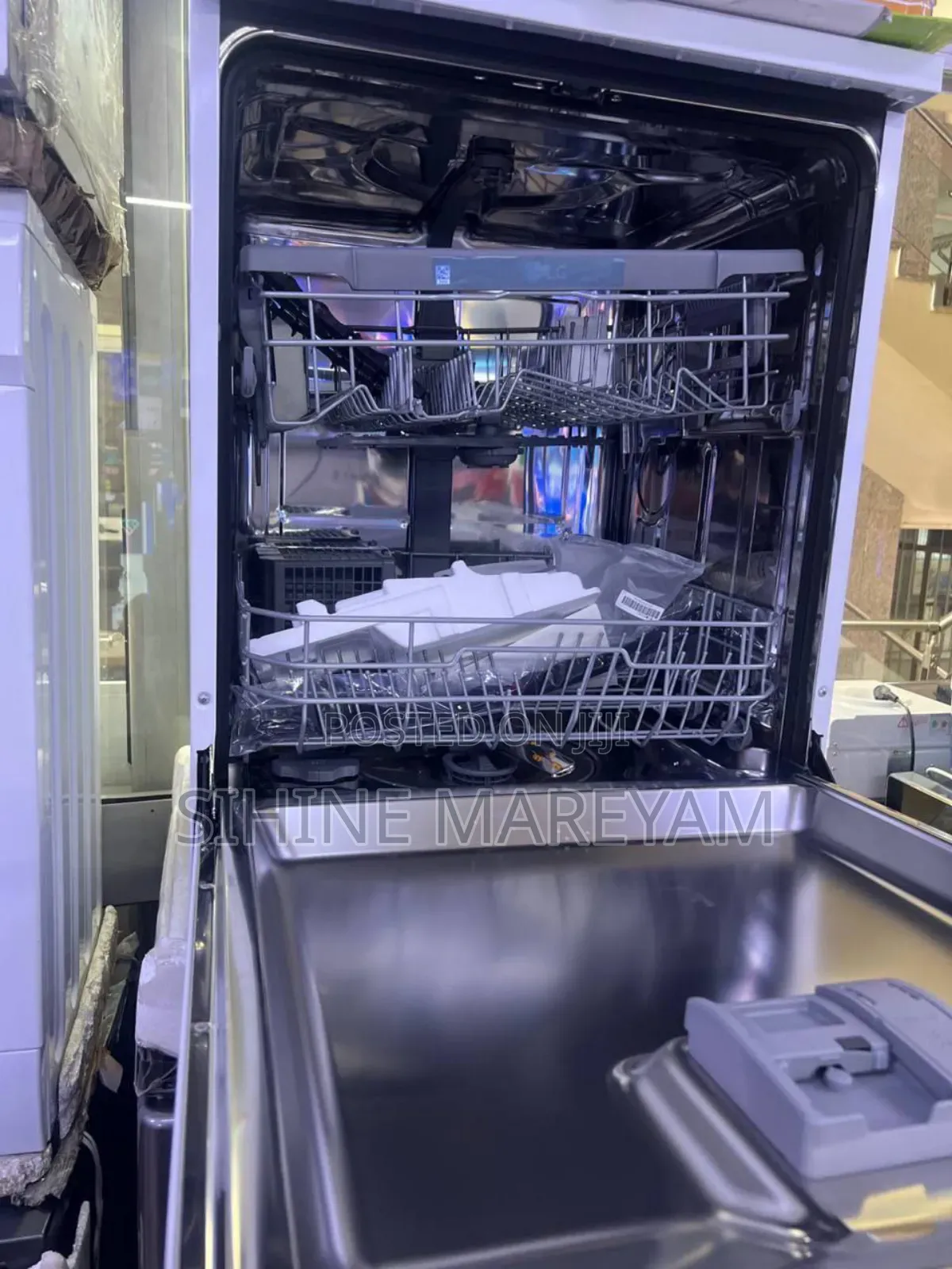 LG Brand Dish Washer 14 Plate
