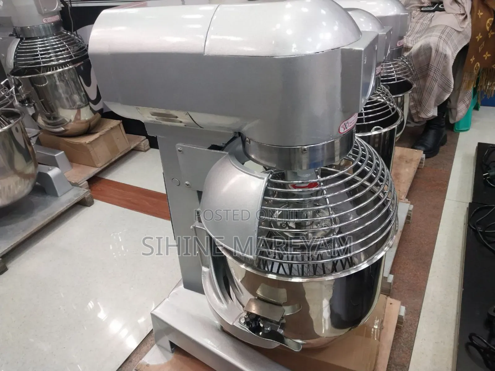 FOOD MIXER and Cake Machine ለዳቦ ፣ ለኬክ ለተለያዩ አገልግሎቶች የሚውል