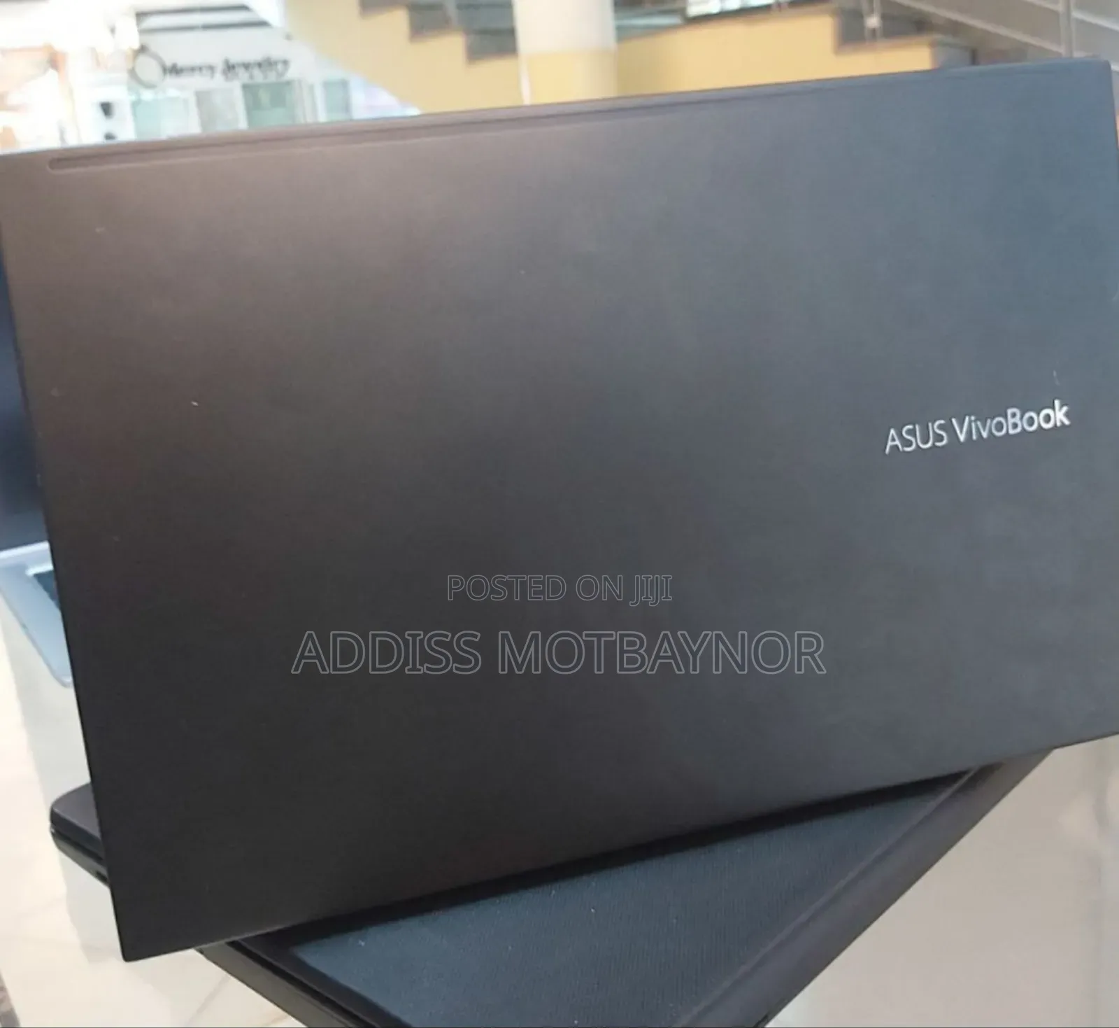 New Laptop Asus VivoBook 15 X505BA 18GB AMD Ryzen 7 SSD 512GB