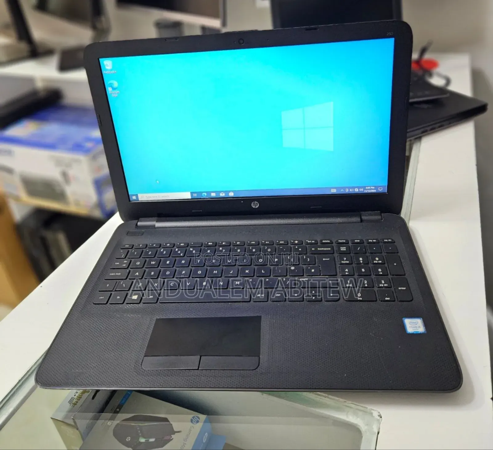 New Laptop HP Stream Notebook 8GB Intel Core I5 SSD 1T
