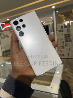 Samsung Galaxy S22 Ultra 256 GB White